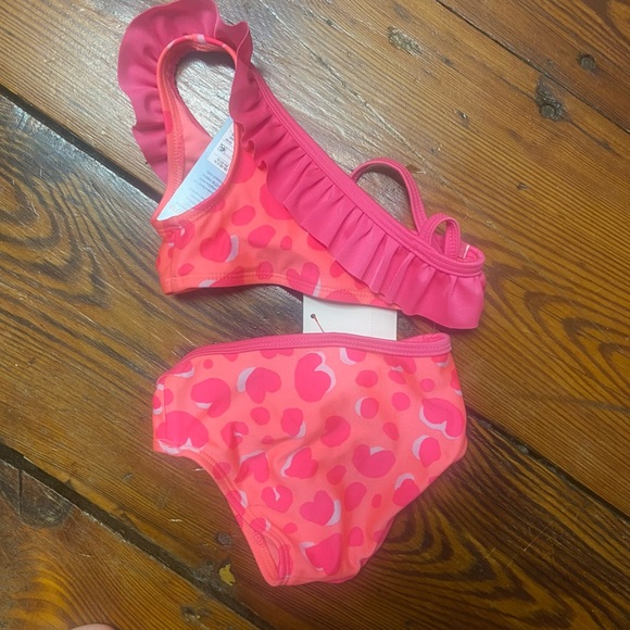 Cat & Jack Girls' One Shoulder Ruffle Bikini Set Size 12M Pink Hearts Swimsuit - Picture 9 of 10
